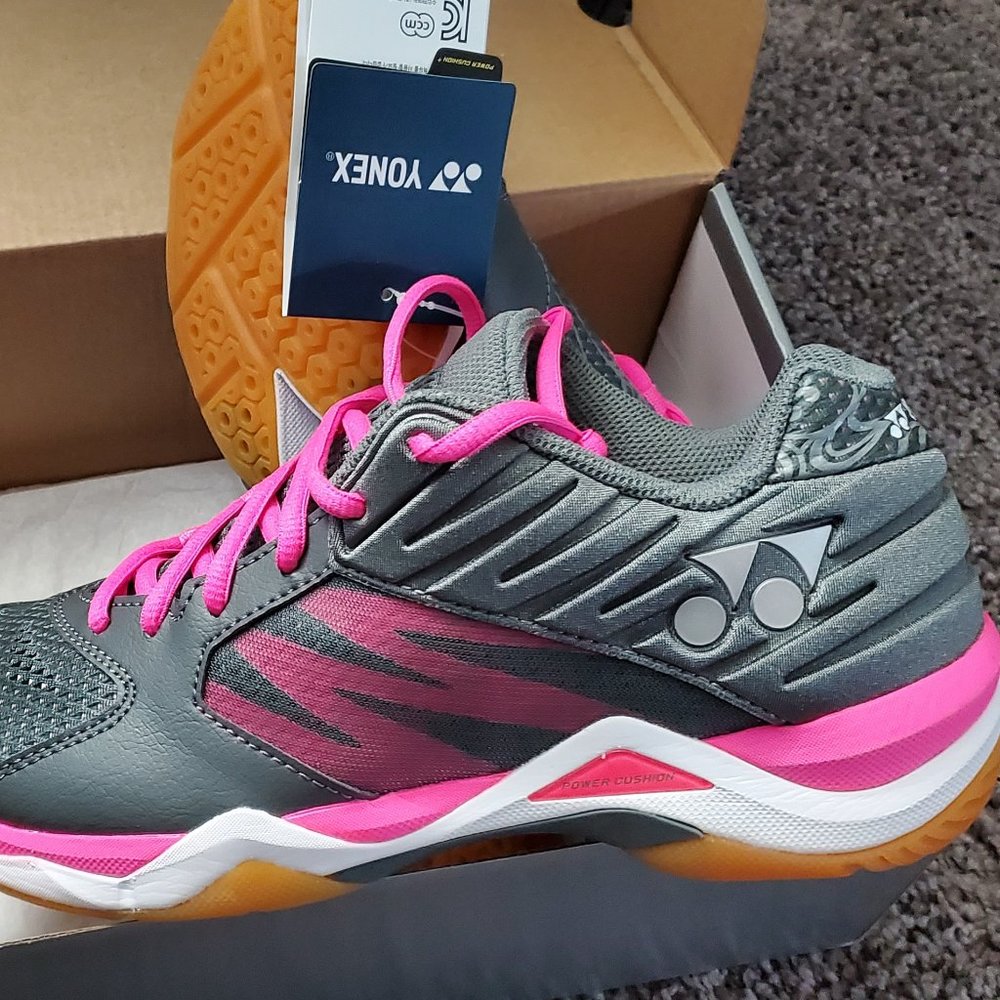 Yonex Power Cushion Comfort Z LX Women's Badminton Shoe (Charcoal Gray)